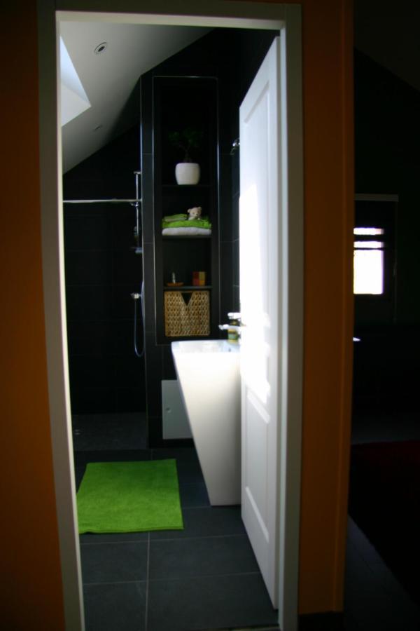 Bed and Breakfast La Grange De Felicie Charrey-sur-Saone Екстер'єр фото